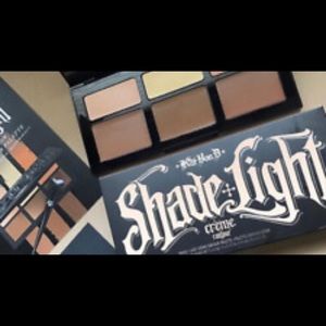 Kat Von D Shade + Light Crème Contour Palette